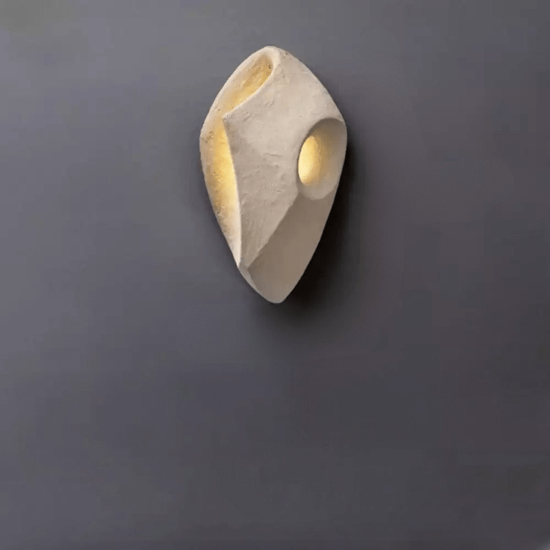 Skanto | Minimalistisk Vegglampe med Wabi-Sabi Estetikk