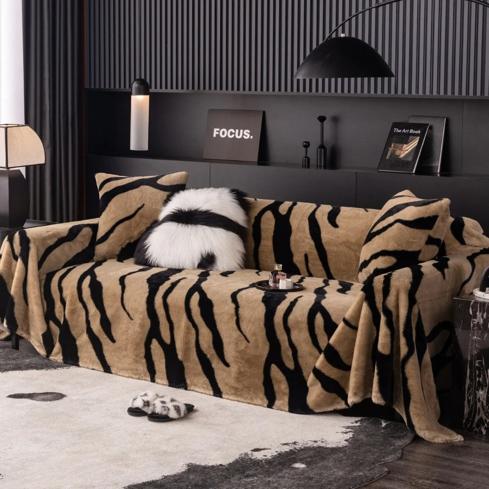 Skanto | Wild Stripes Zebra Fleece Sofa Cover