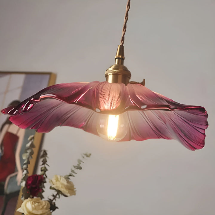 Blomsterpendellampe – Varmt lys og stilig design | For hjemmet ditt