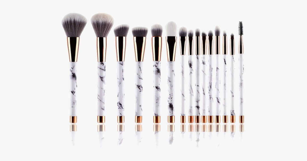 Skanto | Pro Makeup Brush Set of 15 med Rose- og Marmor mønster - Perfekt for alle Makeup Applikasjoner
