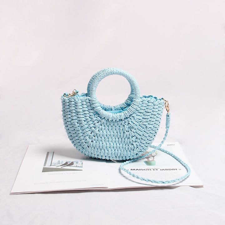 Håndlaget totebag laget av flettet materiale Skanto
