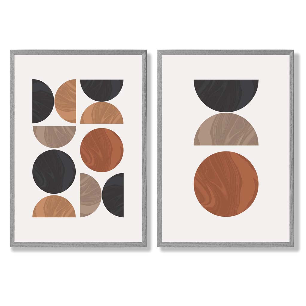 Sett med innrammede kunsttrykk i geometrisk mid-century-stil i svart og oransje (sett med 2)