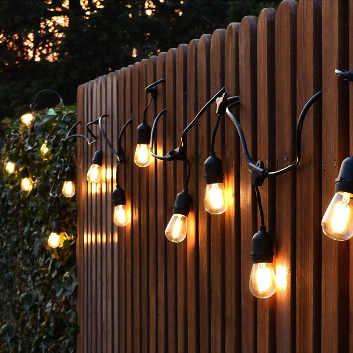 Skanto | Holdbare LED Festoon Lys: Belys Dine Utendørsområder med Stil