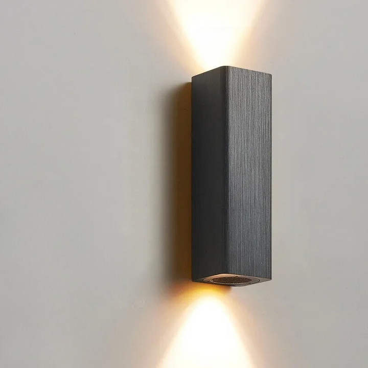 LumiGlow - Stillegående LED Vegglampe med Varme og Kjølige Lys | Skanto