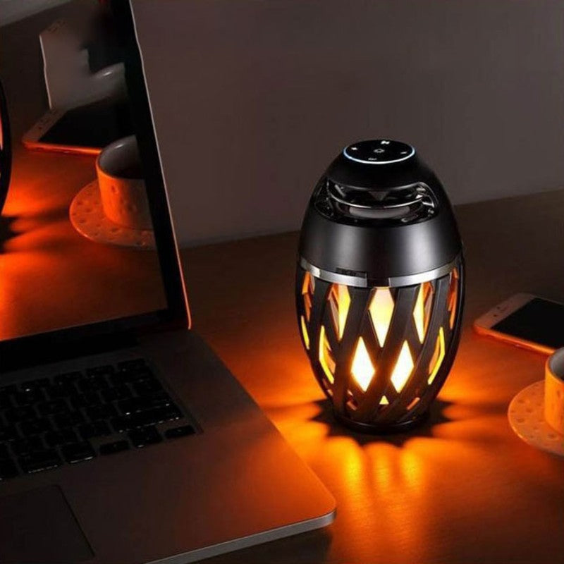 Skanto | Oppladbar LED Flamme Lampe Bluetooth Høyttaler, Beste Gave til Nyttår, Valentinsdag, Bryllup & Mer