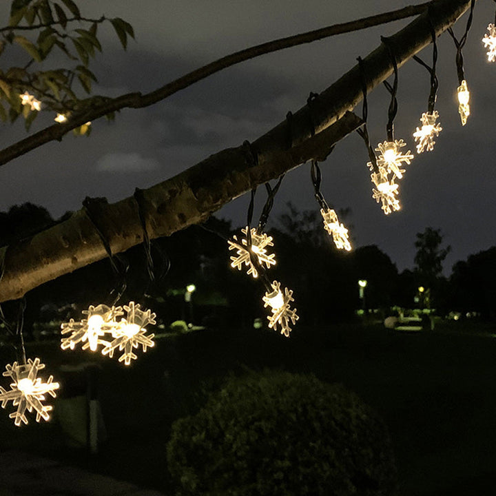 Skanto | Moderne Art Deco Vanntett Sol PVC Gummi Akryl Snø Bi Kule Krystall Kule Tåreformet LED Lyskjede Utendørs Lys For Hage