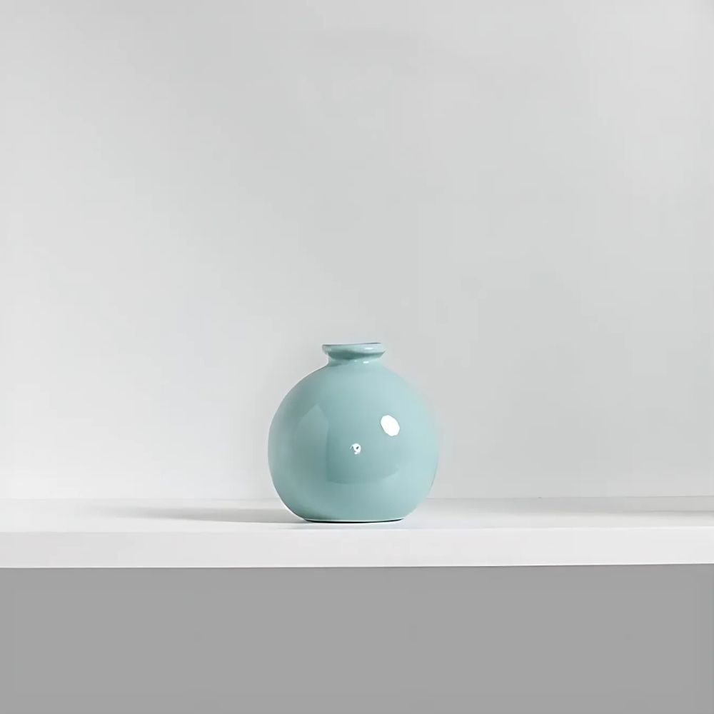 Skanto | Puffy Pout Vase