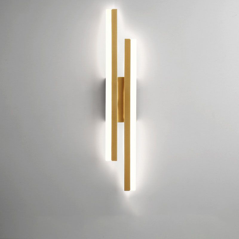 Skanto | Alana Moderne LED Veggbelysning - Elegant Svart/Gold Veggbelysning for Stue og Soverom