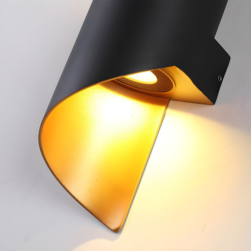 Skanto | LED Vegglampe med minimalistisk aluminiumsdesign