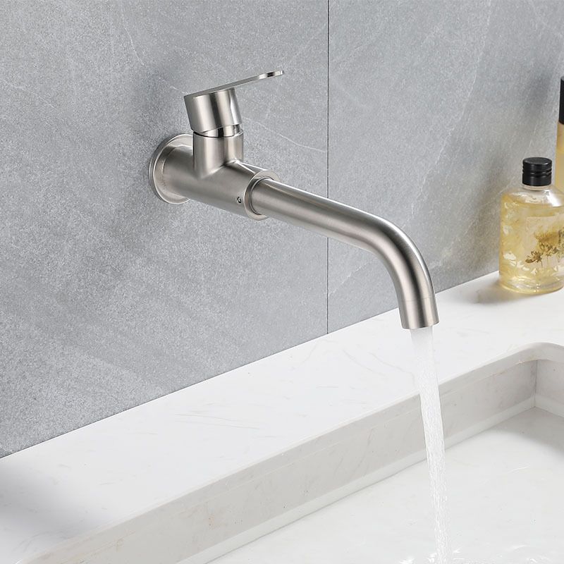 Moderne veggmontert ettgreps blandebatteri til badet