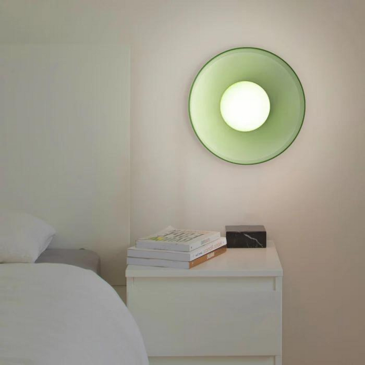 Rund Taklampe med Stilren Funksjonalitet - LumiSphere | Skanto