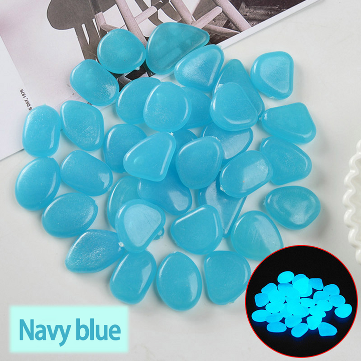 Skanto | Glow-in-the-dark garden stones