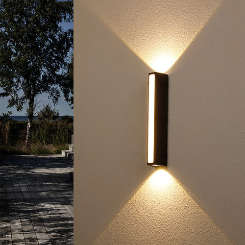 Stilig LED utendørs vegglampe | Skanto