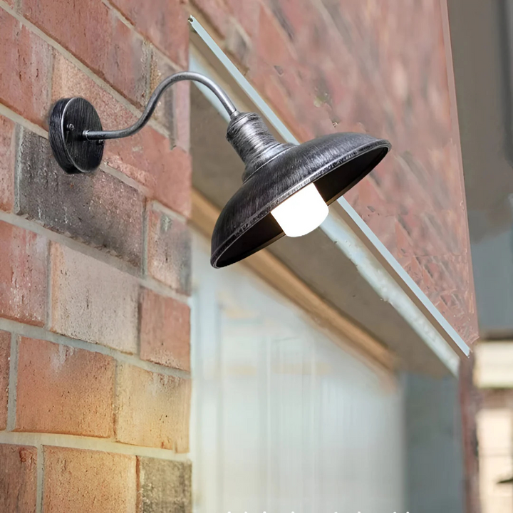 Skanto | Antikk messing IP65 vanntett utendørs vegglampe