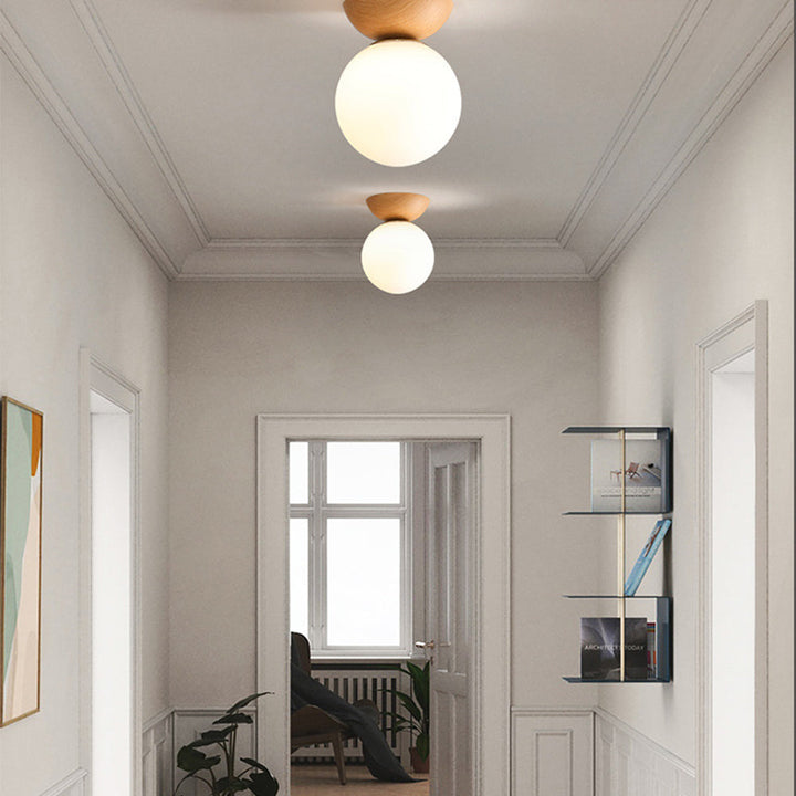Skanto | Taklampe med glasskjerm for gang