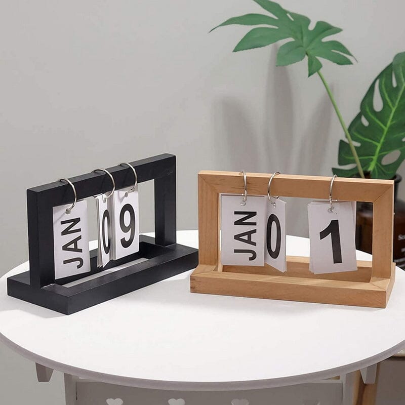 Dutch Teak Wood Skrivebordskalender | Skanto