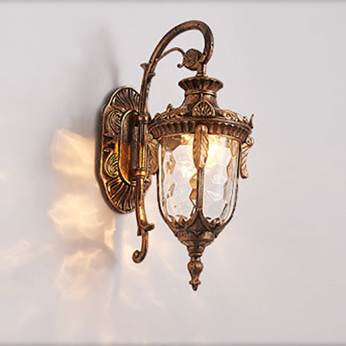 Europeisk Deluxe Lantern Utendørs Vanntett 1-Lys Vegglampe | Skanto