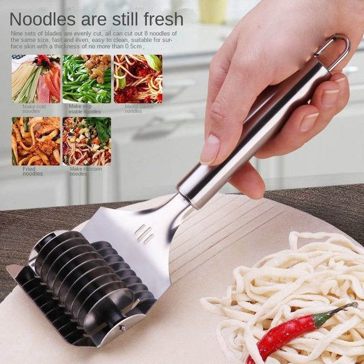 Skanto | Noodle Spaghett Cutter Roller