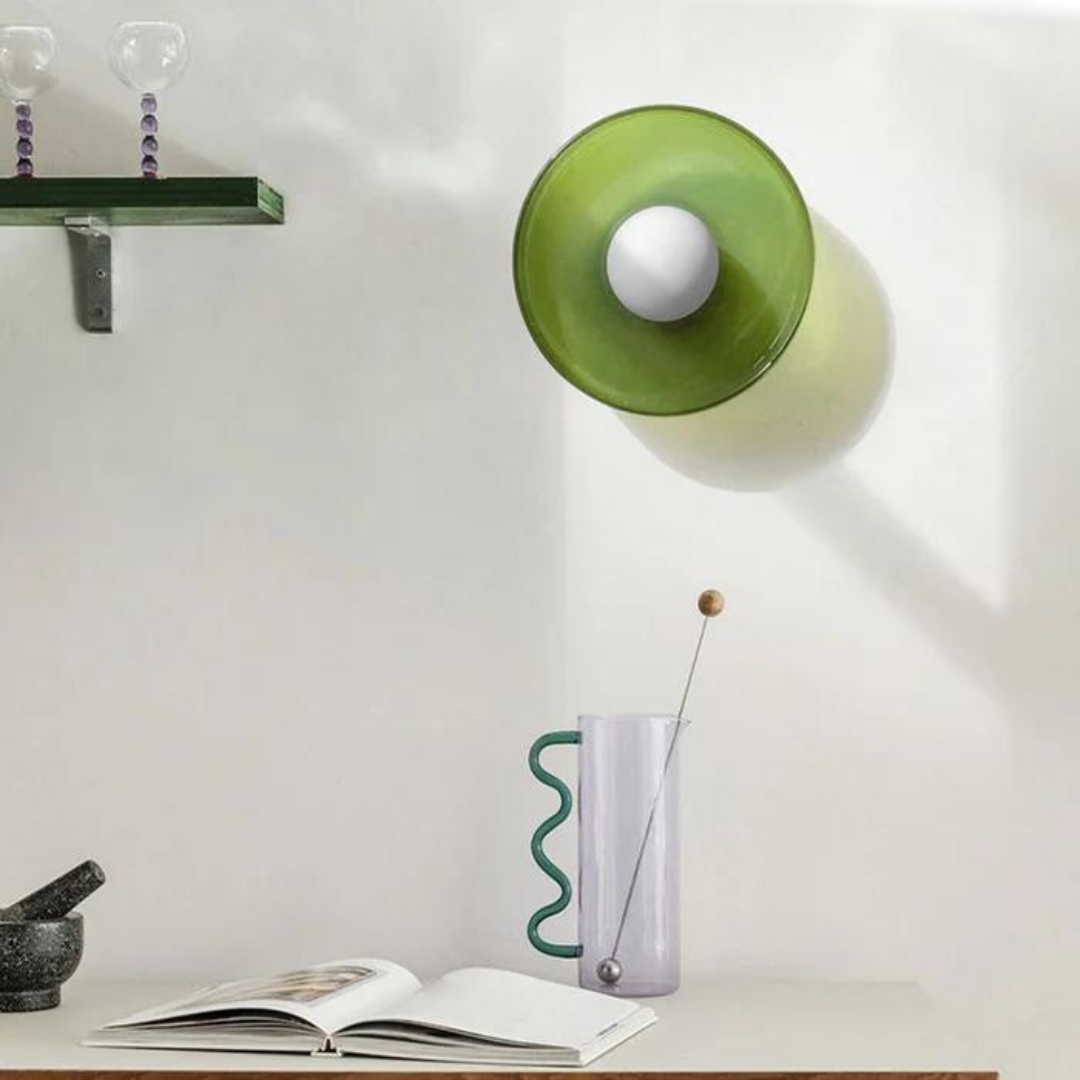 Rund Taklampe med Stilren Funksjonalitet - LumiSphere | Skanto
