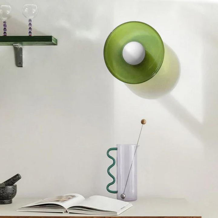 Rund Taklampe med Stilren Funksjonalitet - LumiSphere | Skanto