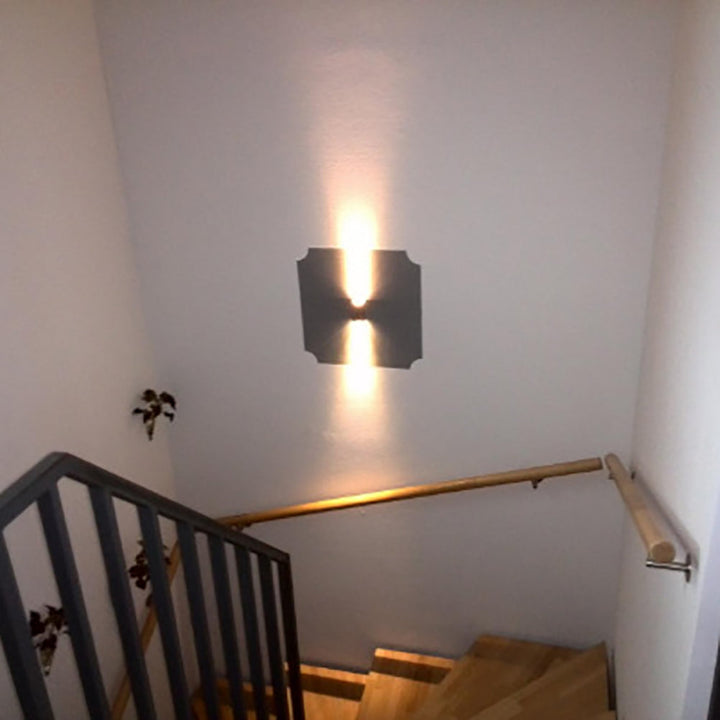 Moderne Enkelhet Vanntett Aluminium Kubisk LED Vegglampe For Utendørs Patio | Skanto