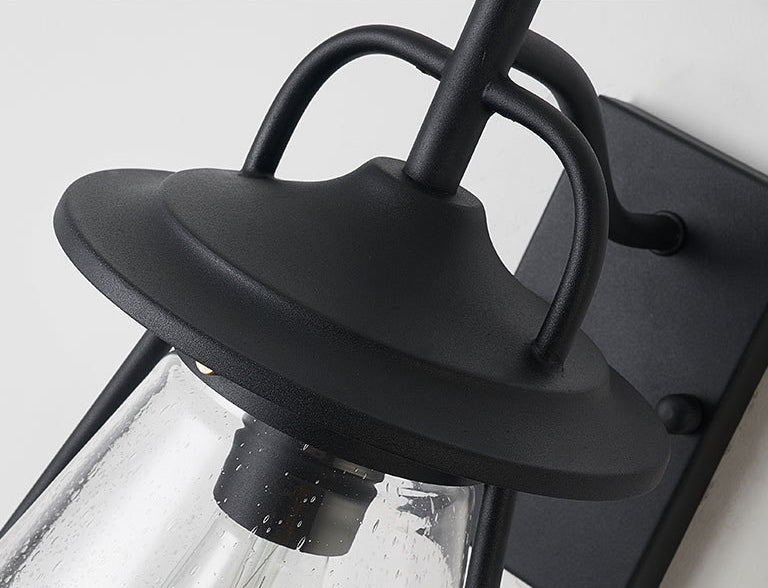 Vanntett Glass Cone Shade 1-Lys Utendørs Vegglampe | Skanto