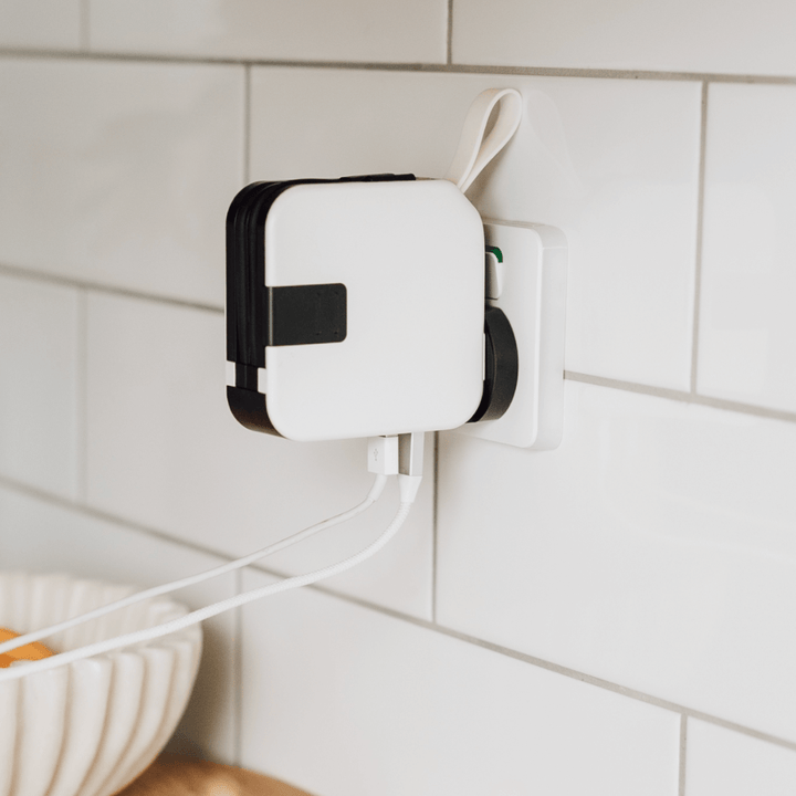 PowerGo Pro – Trådløs Hurtiglading Power Bank | Skanto