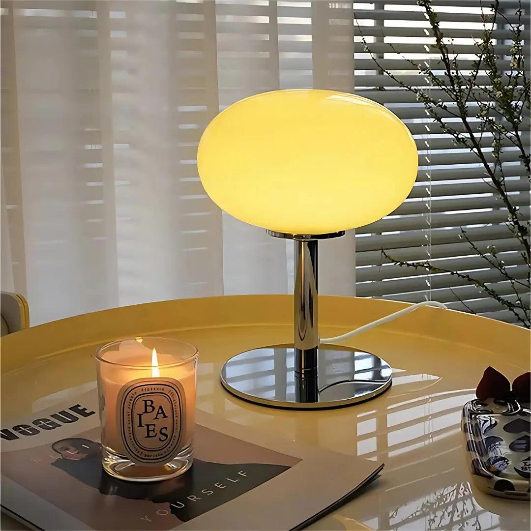Skanto | AuraLite - Stilig Bordlampe for Hver Krok