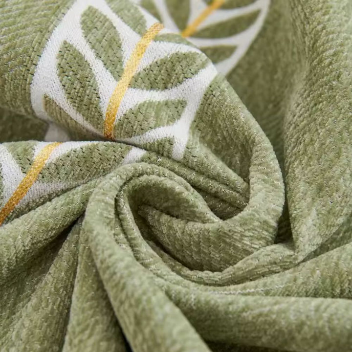 Skanto | Flourish Leaf Sofa Cover