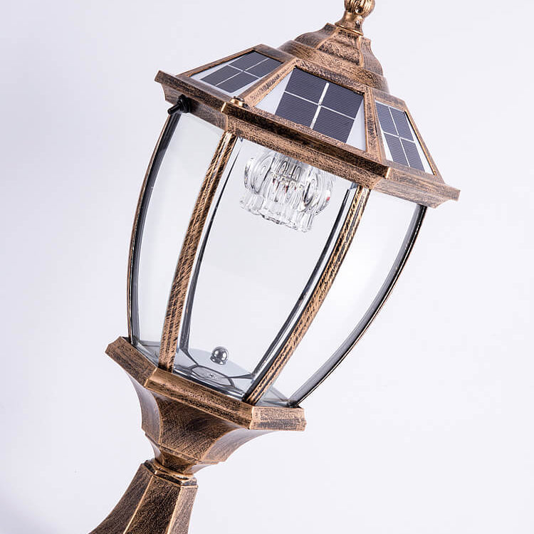 Vanntett, solcelledrevet hagelampe laget av aluminium og glass med et enkelt flammedesign