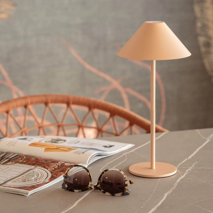 Skanto | Serenity Kegel Lampe