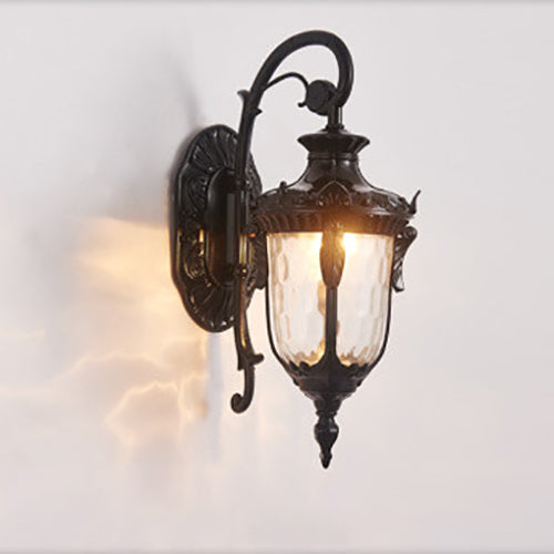 Europeisk Deluxe Lantern Utendørs Vanntett 1-Lys Vegglampe | Skanto
