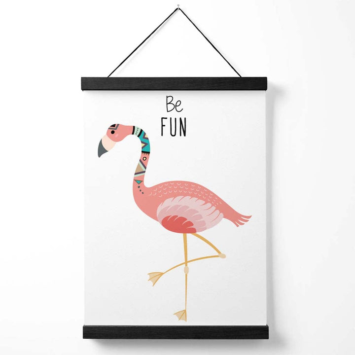 «Vær morsom»-plakat med flamingo-stammesitat og oppheng