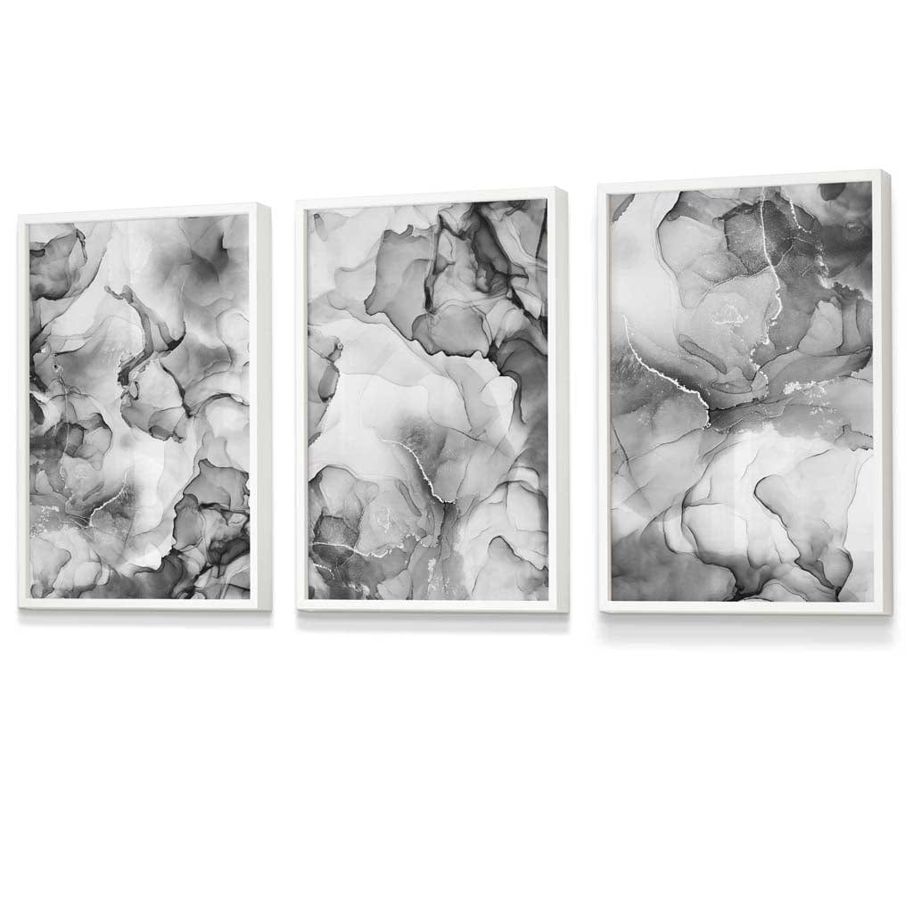 Abstrakt blomstermønster i grått, sett med 3 veggkunstverk | Innrammet
