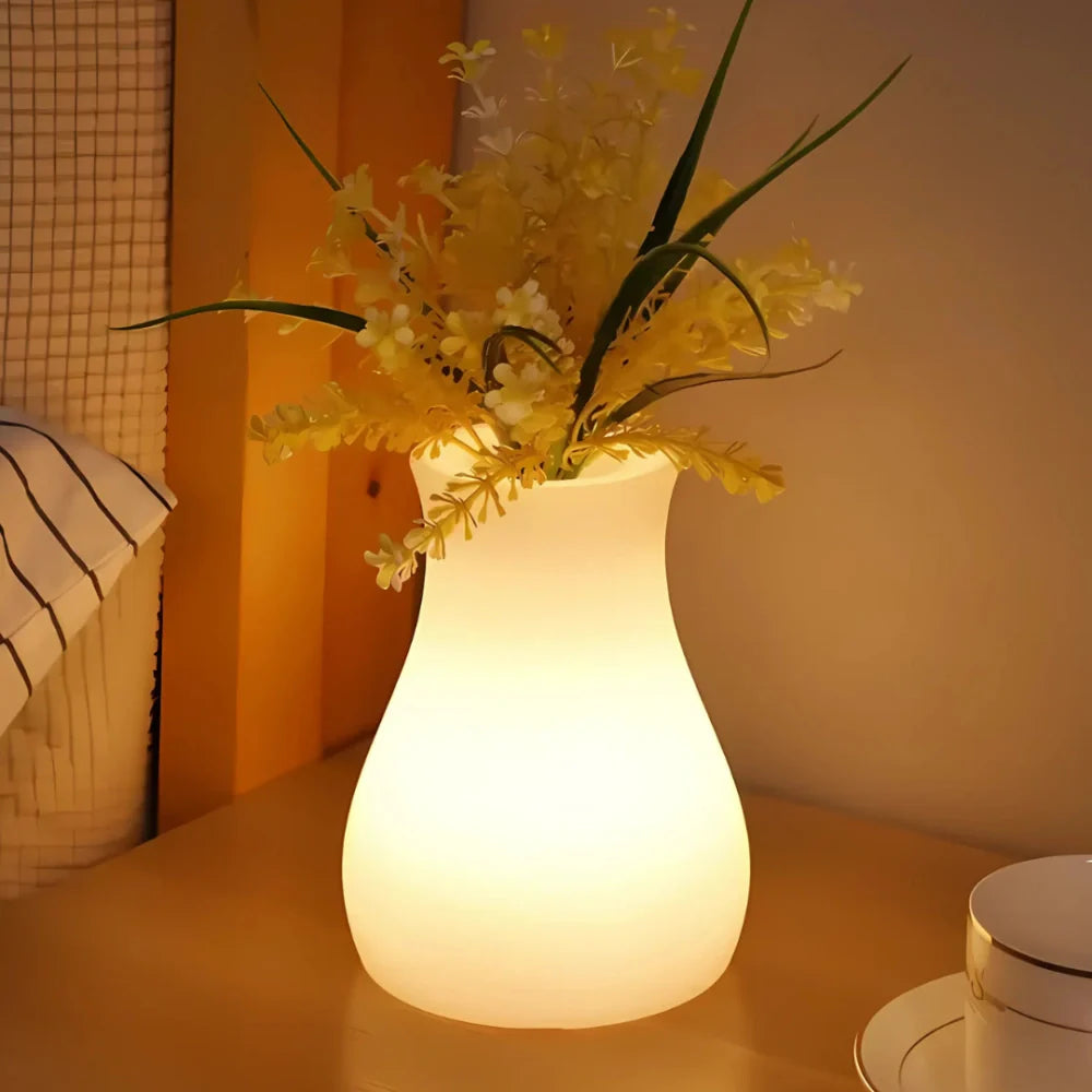 Skanto | FloraGlow Vase