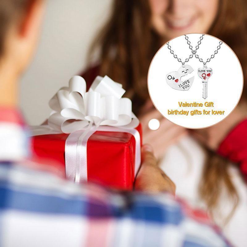 Skanto | “I LOVE YOU” Necklace / Keychain (1 Pair)