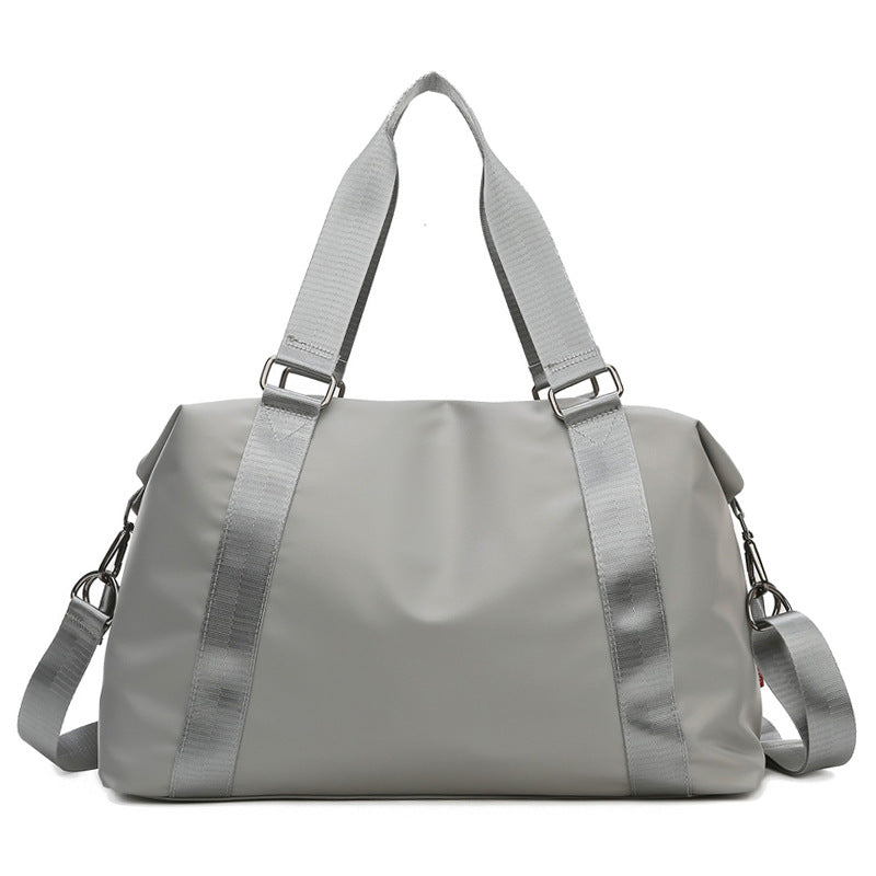 Sporty Duffel Bag with Durable and Water-Repellent Material Skanto