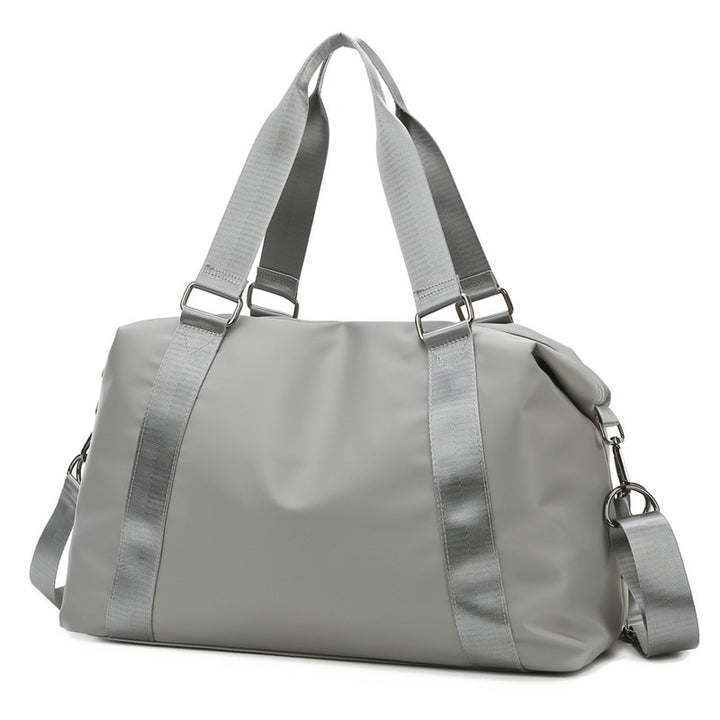 Sporty Duffel Bag with Durable and Water-Repellent Material Skanto