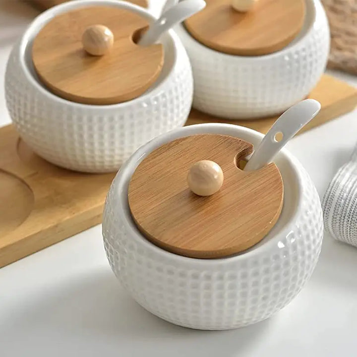 Skanto | Harmoni av smak og design – keramiske beholdere med bambuslokk