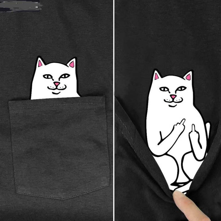 Skanto | Lommer Midt Finger Katt T-skjorte