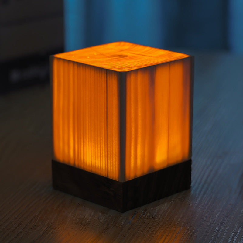 Trådløs LED-Tae-lampe med berøringskontroll | Oppladbart batteri | Tresjaring-design | Justerbar lysstyrke