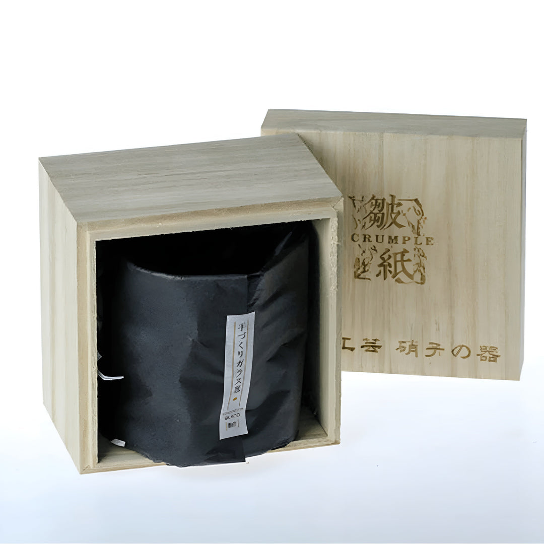 Whiskyglass i Edo Kiriko-stil – håndskåret med et unikt krølledesign