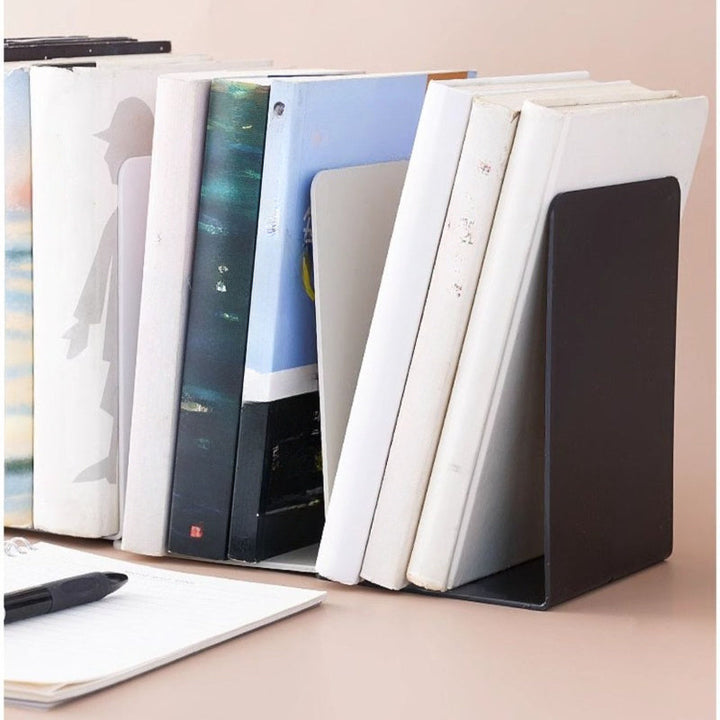 BookStand – Elegante Bokstativer for Ethvert Interiør Skanto