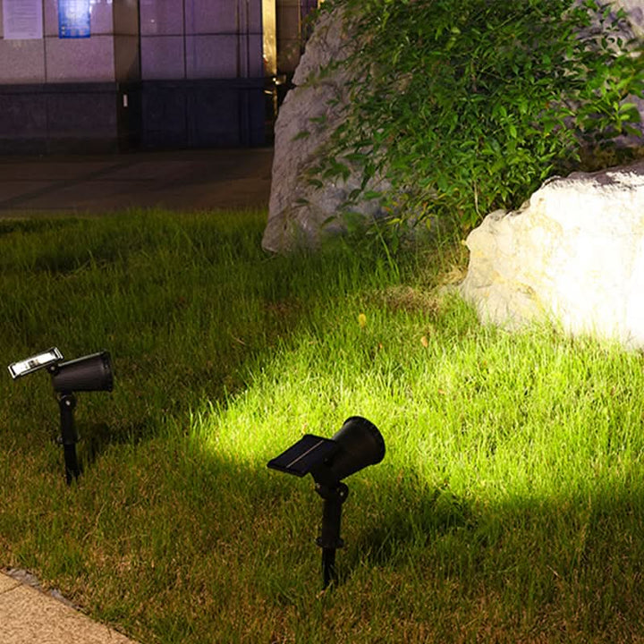 Skanto | SunSpot Solar Garden Spotlight med Fargeforandrende LED-er