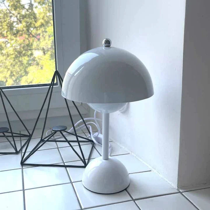Skanto | Luksuriøs moderne nordisk bordlampe
