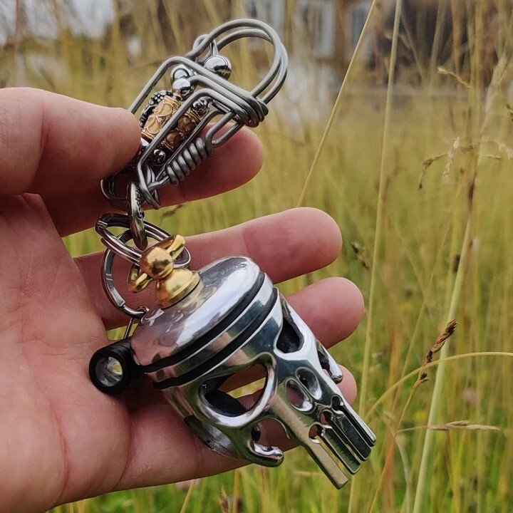 Skanto | Piston kunst hodeskalle nøkkelring [pendant/lommelykt/flaskeåpner]