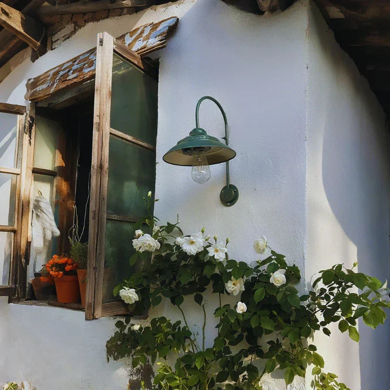 Heritage Solar Vegglampe | Skanto