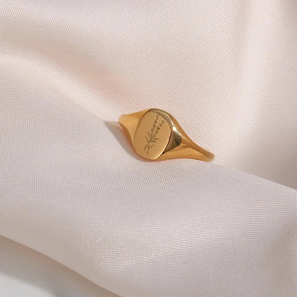 Skanto | 18k Dainty Floral Signetringer