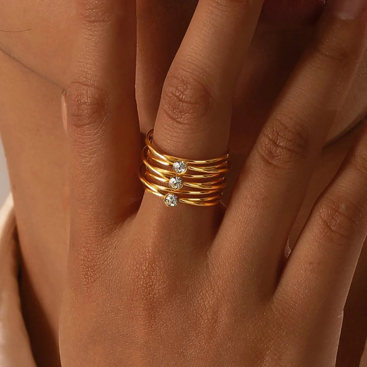 Skanto | 18k Multi Laget Triple Diamant Ringer