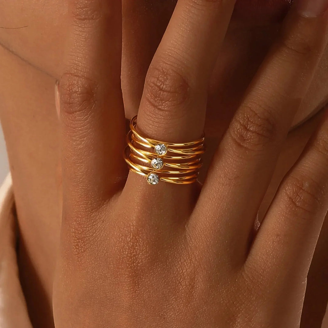 Skanto | 18k Flerlags Tre-diamantringer